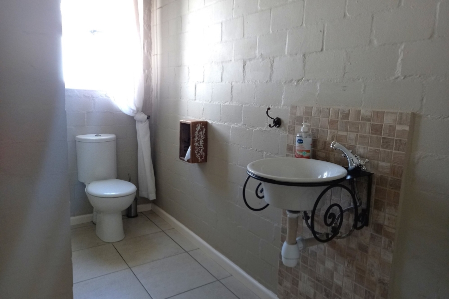 3 Bedroom Property for Sale in Jacobsbaai Western Cape